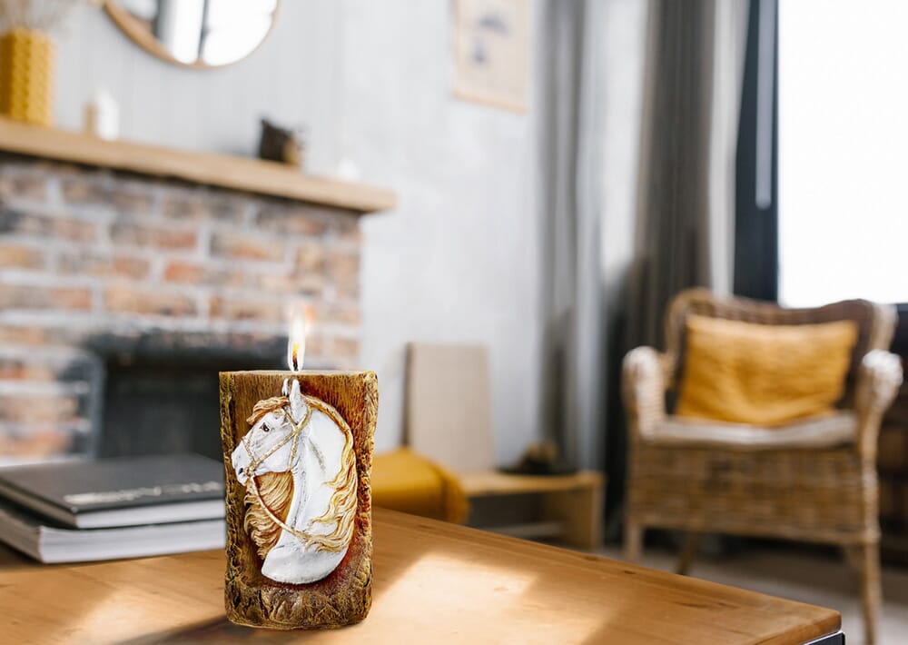 WHITE HORSE TOTEM CANDLE