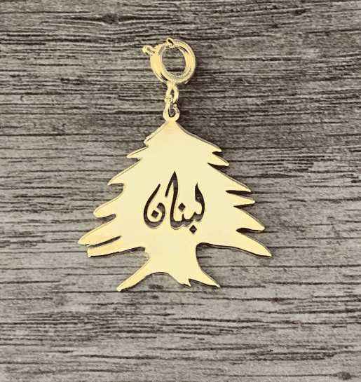 A CLIP-ON PENDANT IN GLOSSY FINISH